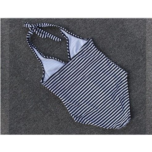 Swimsuit fine for the girl edgars (from 7 to 10 years old) buy in online store