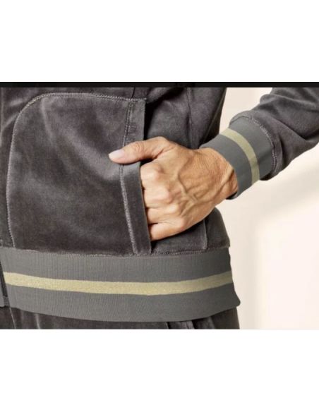 Velor Suit Esmara - Gray M buy in online store Velor Suit Esmara - Gray M buy in online store