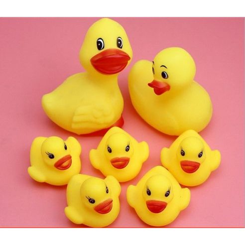 Set of toys for bathroom Family claropes (7pcs) buy in online store