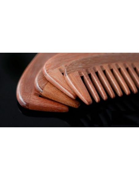 Red sandalwood comb wide teeth 18,5cm buy in online store Red sandalwood comb wide teeth 18,5cm buy in online store