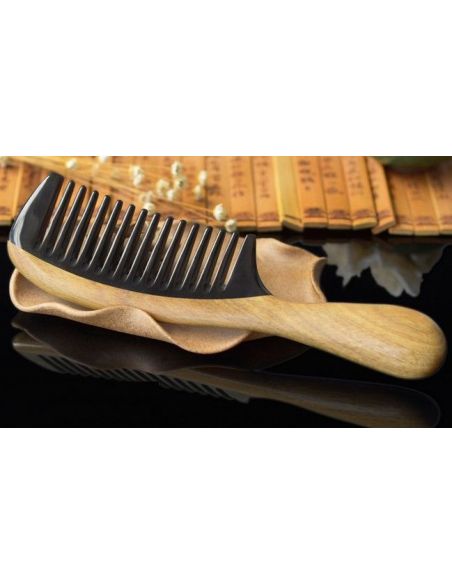 Sandalwood hairbrush with buffalo horn insert - Wide teeth buy in online store Sandalwood hairbrush with buffalo horn insert - Wide teeth buy in online store