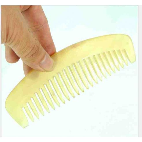 Horn comb 15cm buy in online store