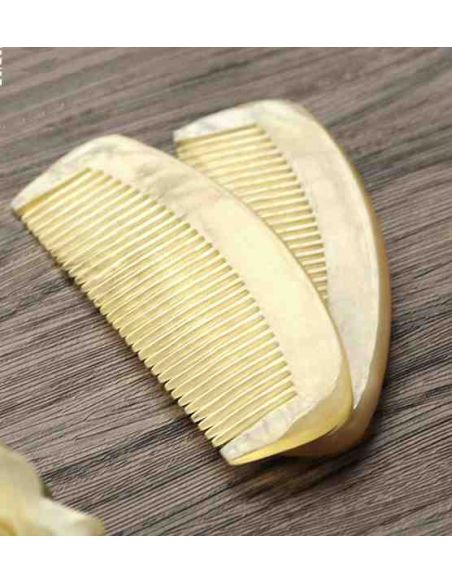 Horn comb bright 10cm buy in online store
