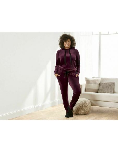 Velor Suit Esmara - Eggplant XXXL (56/58) buy in online store Velor Suit Esmara - Eggplant XXXL (56/58) buy in online store