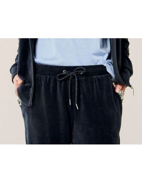 Velor Suit Esmara - Cinny S (36/38) buy in online store Velor Suit Esmara - Cinny S (36/38) buy in online store