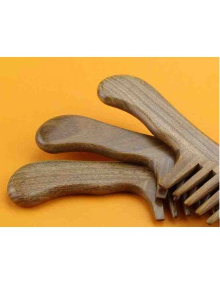 Sandalwood hairbrush Wide teeth 18.5cm buy in online store Sandalwood hairbrush Wide teeth 18.5cm buy in online store
